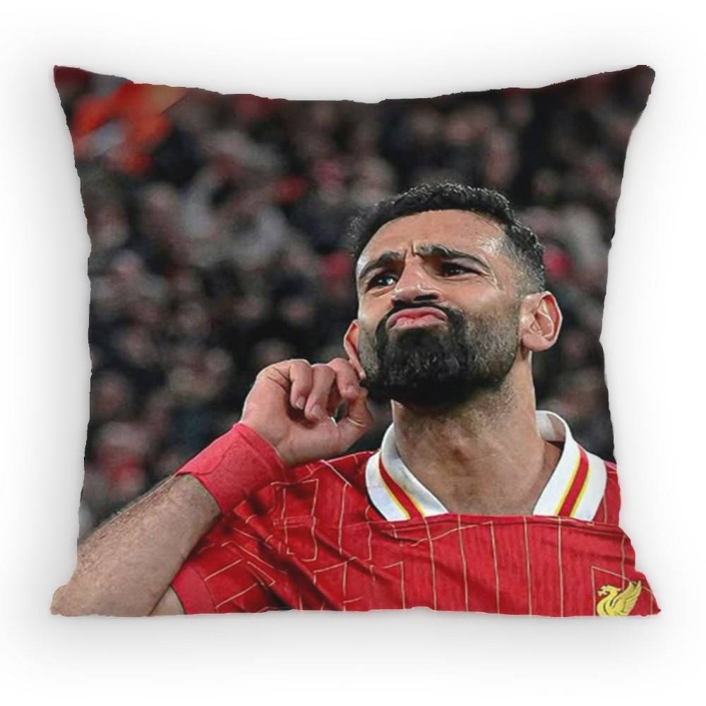 Mo-Mohamed Salah Egypt  Pillow - Home Textiles Egypt recensie en prijs